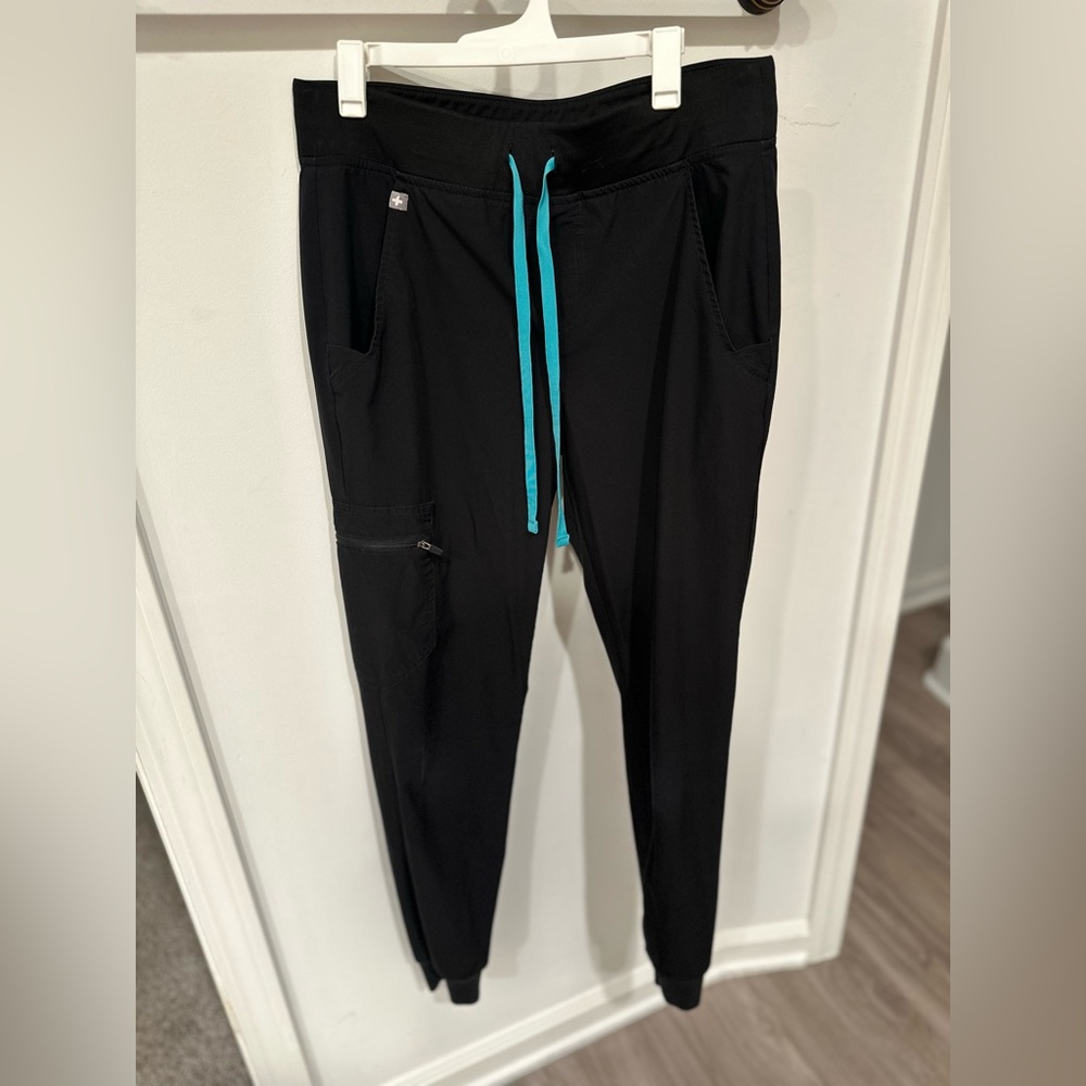 Figs black xs scrub joggers
